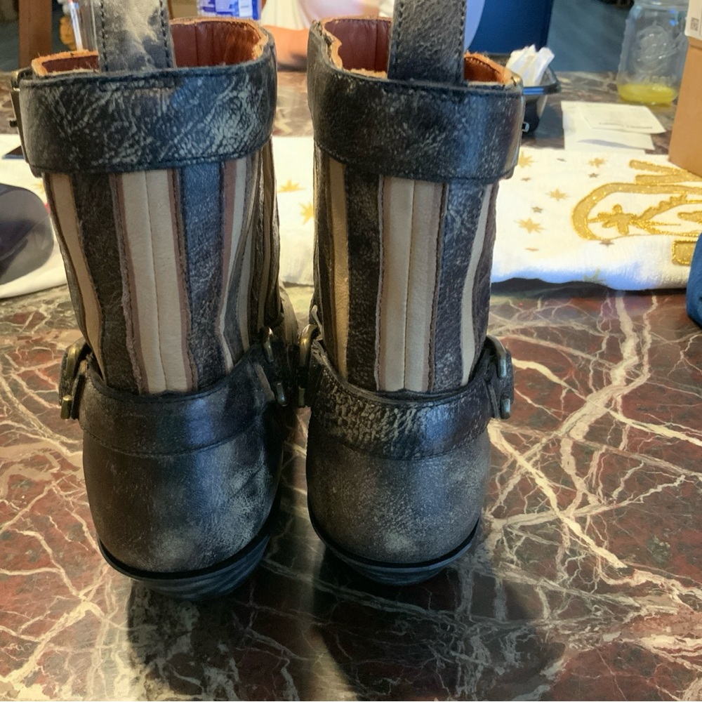 Dan post women’s boots